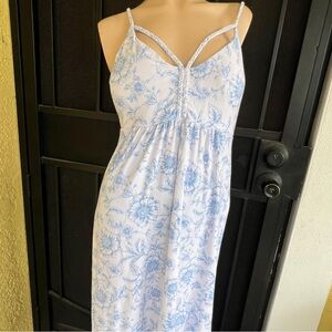 Elegant Blue Floral Backless Dress